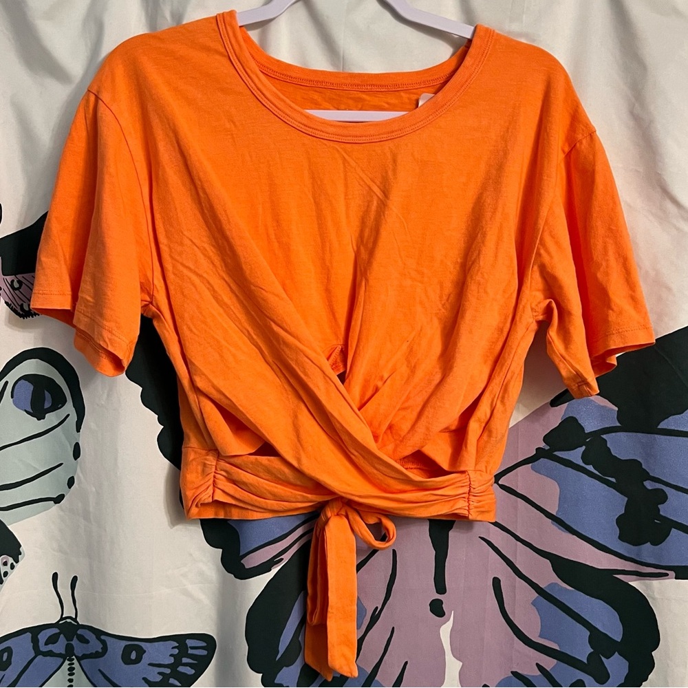 Cropped wrap tie shirt